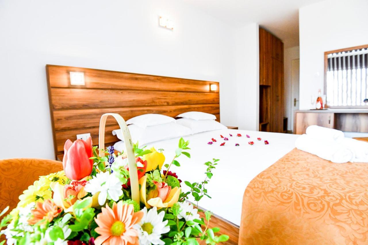 Complex Tismana 3* All Inclusive جوبيتر المظهر الخارجي الصورة