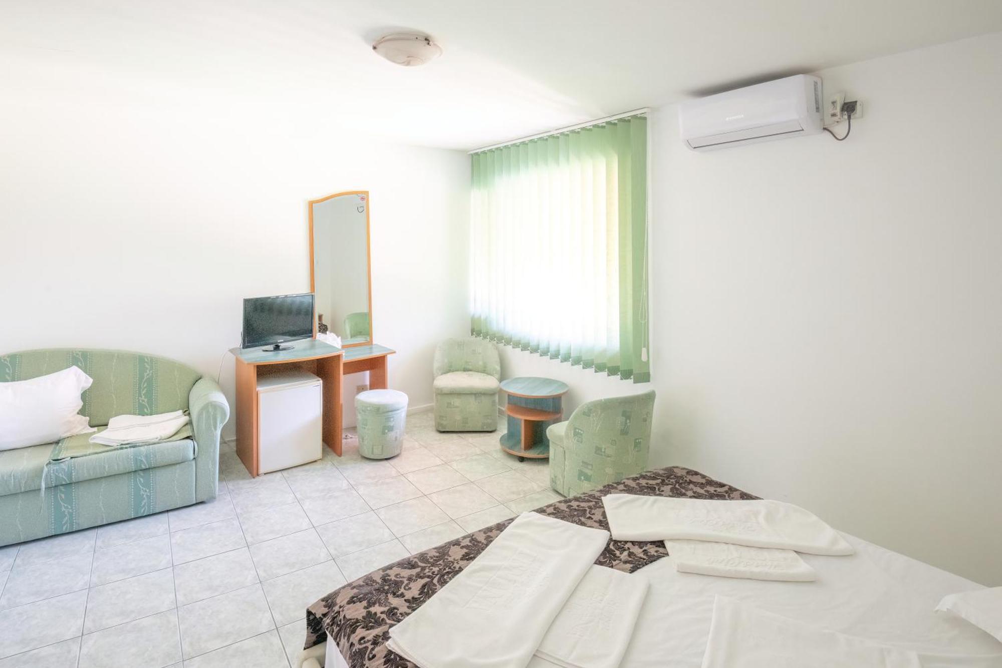 Complex Tismana 3* All Inclusive جوبيتر المظهر الخارجي الصورة