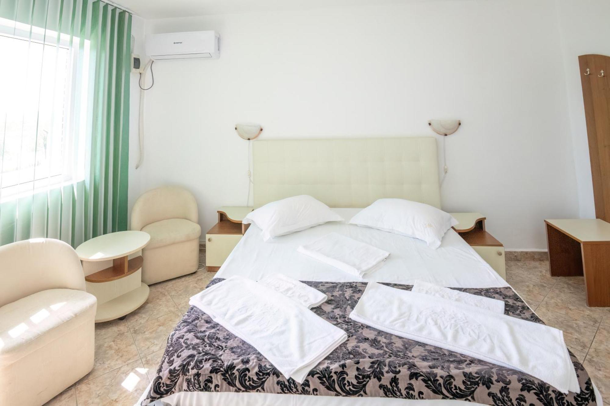 Complex Tismana 3* All Inclusive جوبيتر المظهر الخارجي الصورة